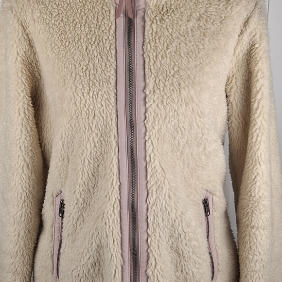 Patagonia Jackets & Blazers - Patagonia Womens Divided Sky Sherpa Fleece Jacket Full Zip Pockets Ivory Size M